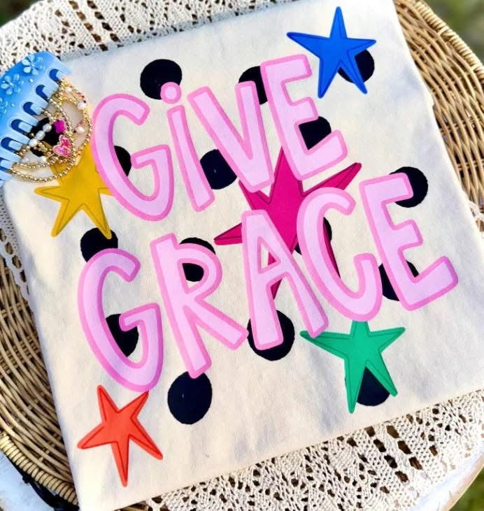Give Grace Printed Tee